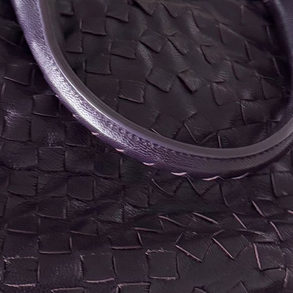 Bottega Venetta Hand Bag - Picture 3 of 3